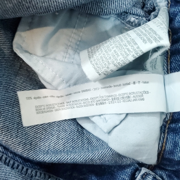 Zara Women's High Rise Raw Hem Denim Fish Net Ripped Cropped Blue Jeans Size 10 - Picture 9 of 12
